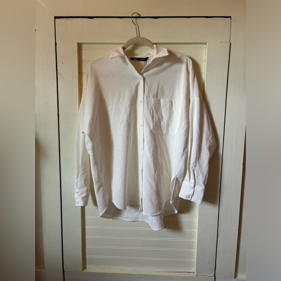 Zara Button Up - Picture 1 of 3